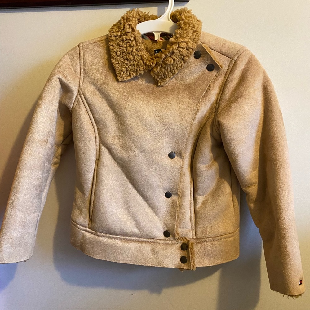 Youth Tommy Hilfiger jacket. - Picture 2 of 9